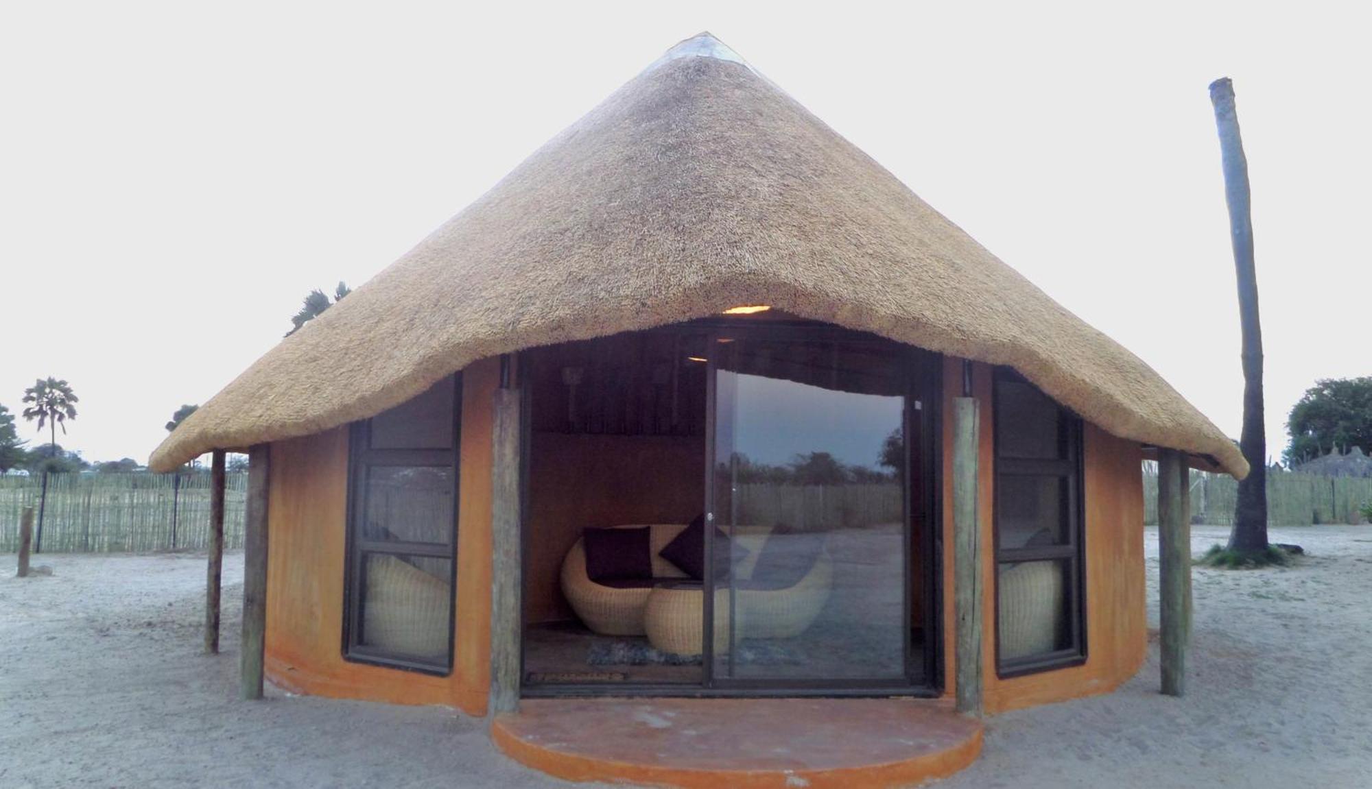 Ongula Village Homestead Lodge Omupumba Chambre photo